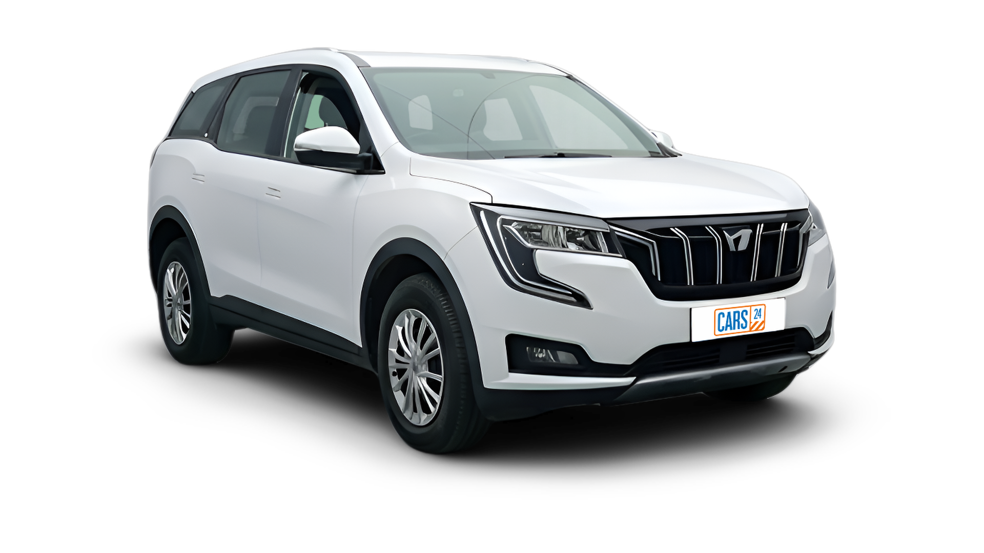 Mahindra XUV700-img